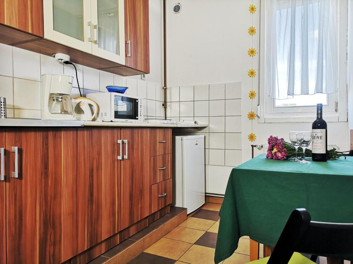 Ferienwohnung Acceptus Domus Szombathely Exterior foto